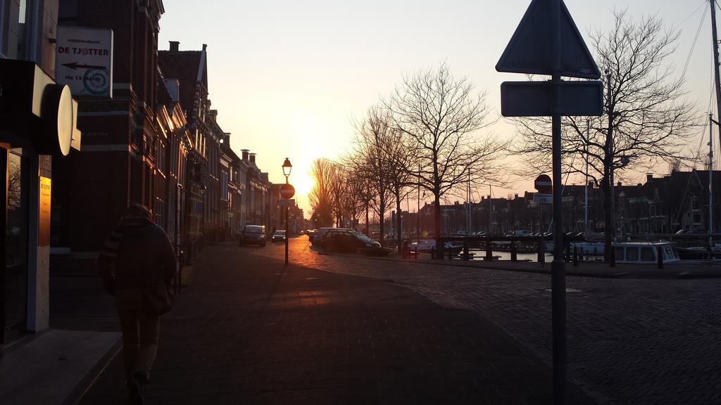 Hotel Logies Ommes! Harlingen Exterior foto